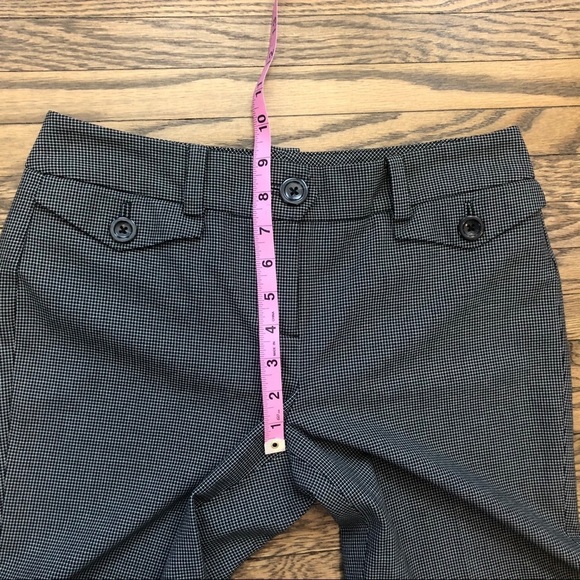 Ann Taylor Mini Houndstooth Lindsay Dress Pant | 2 Petite - Picture 3 of 8